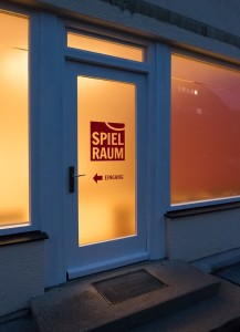 Spielraum_nachts